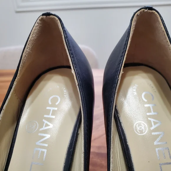Authentic Chanel Black Pumps - Picture 5 of 16